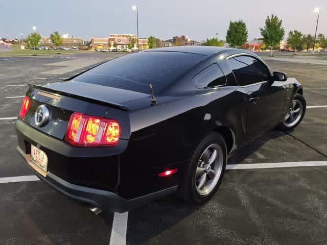 Used 2011 Ford Mustang Coupe w/ 101A Rapid Spec Order Code RWD image 5
