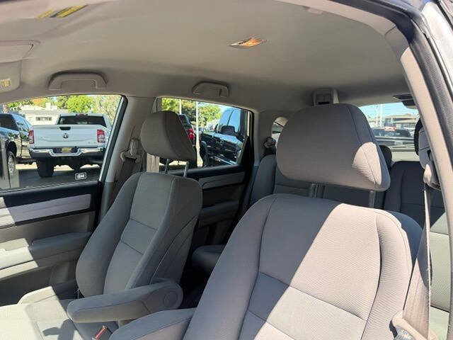 Used 2011 Honda CR-V LX image 18