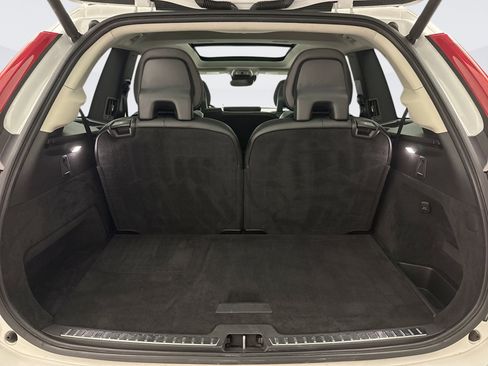 Used 2020 Volvo XC90 T5 Momentum image 22