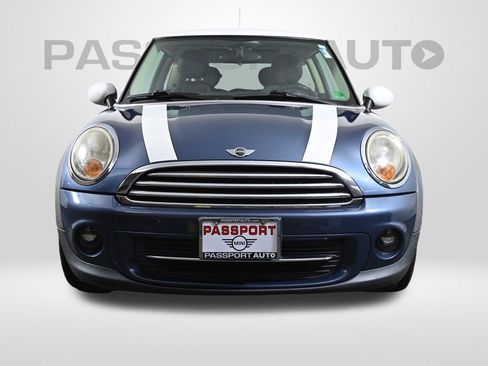 Used 2011 MINI Cooper Hardtop image 2