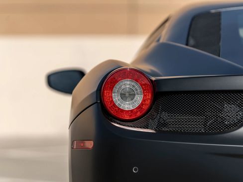 Used 2014 Ferrari 458 Italia Coupe 2D image 30