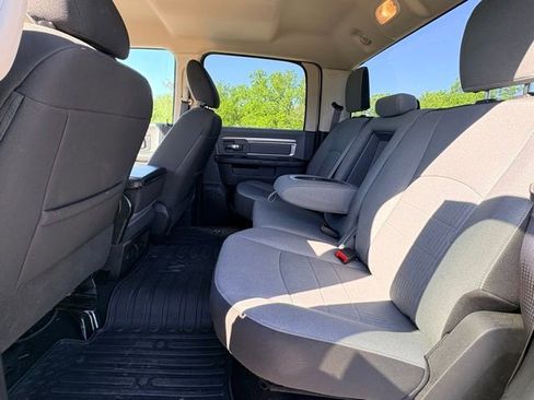 Used 2023 RAM 1500 Classic SLT w/ Protection Group AWD/4WD image 10