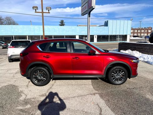 Used 2020 MAZDA CX-5 Sport image 2