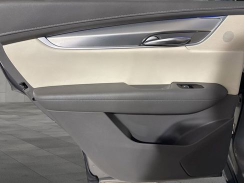 Used 2019 Cadillac XT5 Premium Luxury w/ Driver Assist Package image 24