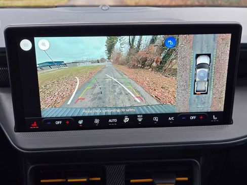 New 2026 Ford Maverick Tremor image 34