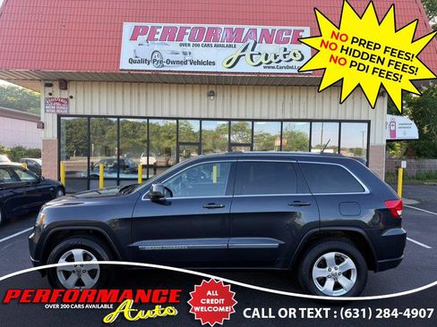 Used 2013 Jeep Grand Cherokee Laredo AWD/4WD image 3