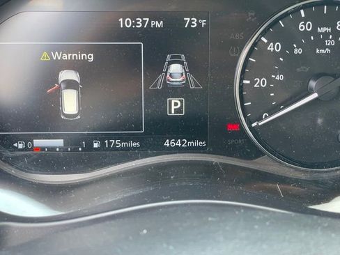 Certified 2023 Nissan Kicks SV FWD image 18