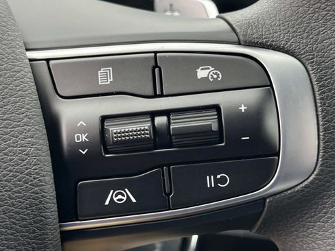 New 2025 Kia Sportage LX image 30
