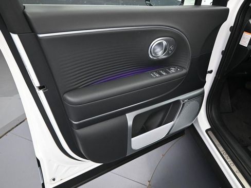 New 2026 Hyundai Ioniq 9 Limited image 32