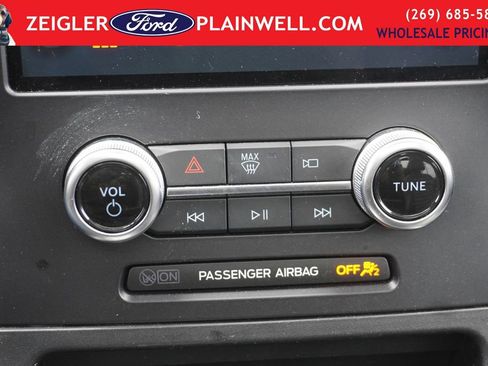 Used 2024 Ford Edge SEL w/ Convenience Package image 21