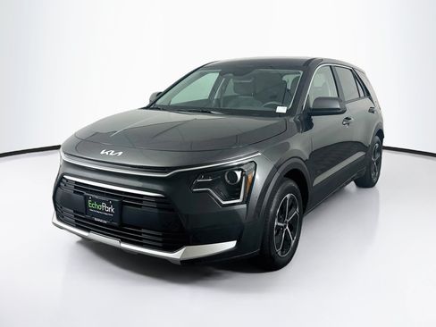 Used 2026 Kia Niro LX FWD image 3