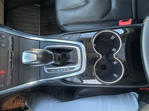 Used 2017 Ford Edge Titanium w/ Equipment Group 302A image 24