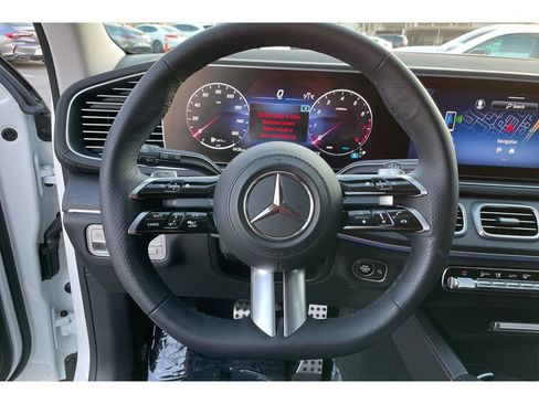 Used 2024 Mercedes-Benz GLS 450 4MATIC w/ AMG Line Exterior image 35