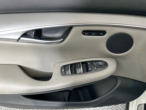 Used 2023 INFINITI QX50 Luxe image 15