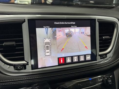 New 2026 Chrysler Pacifica Select w/ S Appearance Package FWD image 22