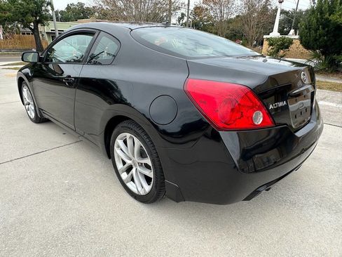 Used 2009 Nissan Altima 3.5 SE w/ Premium Pkg image 5