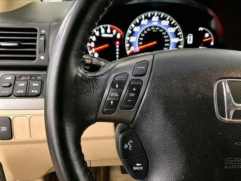 Used 2006 Honda Odyssey EX-L image 17