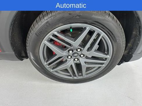 Used 2025 Ford Explorer ST image 9