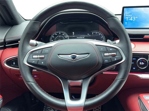 Used 2024 Genesis GV70 3.5T Sport w/ Sport Advanced Package image 17