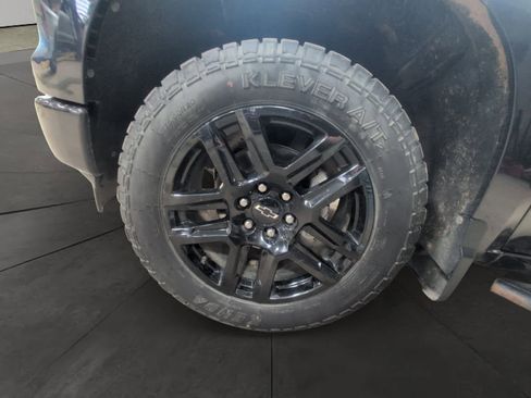 Used 2022 Chevrolet Silverado 1500 RST image 14