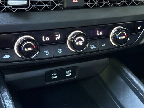 Certified 2024 Honda Accord EX image 19