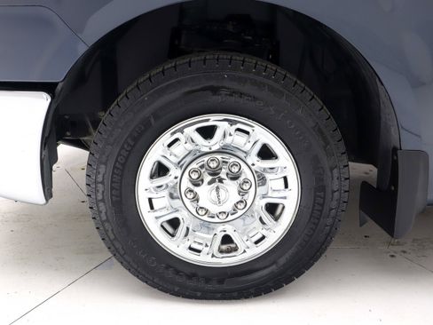 Used 2016 Nissan NV 3500 SL RWD image 27