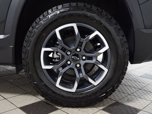 New 2026 Chevrolet Equinox ACTIV AWD/4WD image 28