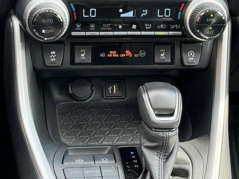 Used 2024 Toyota RAV4 XLE Premium w/ Weather Package AWD/4WD image 11