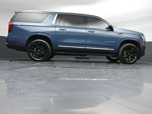 Used 2026 GMC Yukon XL Elevation w/ Elevation Premium Package AWD/4WD image 40