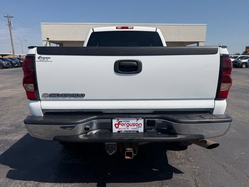 Used 2007 Chevrolet Silverado 2500 LT w/ Onstar Plus Package AWD/4WD image 14