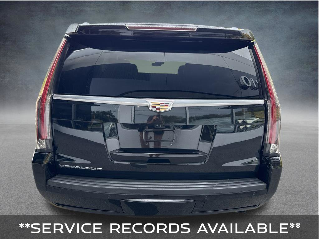 Used 2018 Cadillac Escalade Luxury AWD/4WD image 4