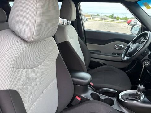Used 2019 Kia Soul w/ Convenience Package FWD image 23