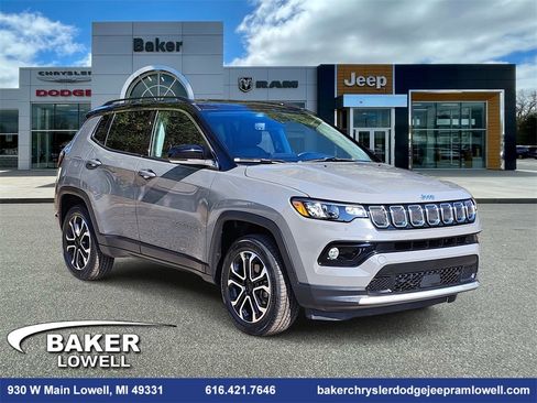 Used 2022 Jeep Compass Limited image 1