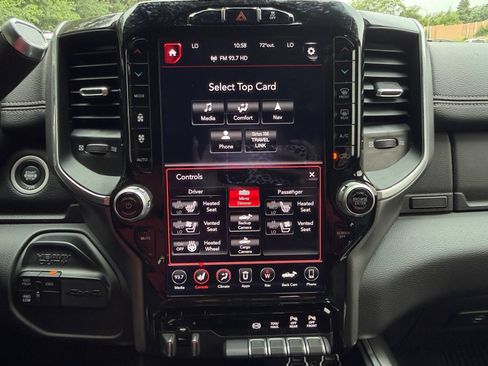 Used 2021 RAM 2500 Laramie AWD/4WD image 36