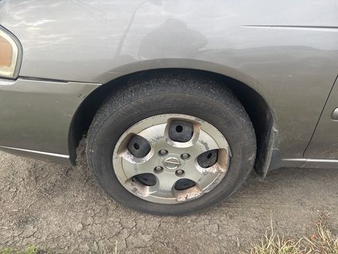 Used 2005 Nissan Sentra 1.8 S image 5