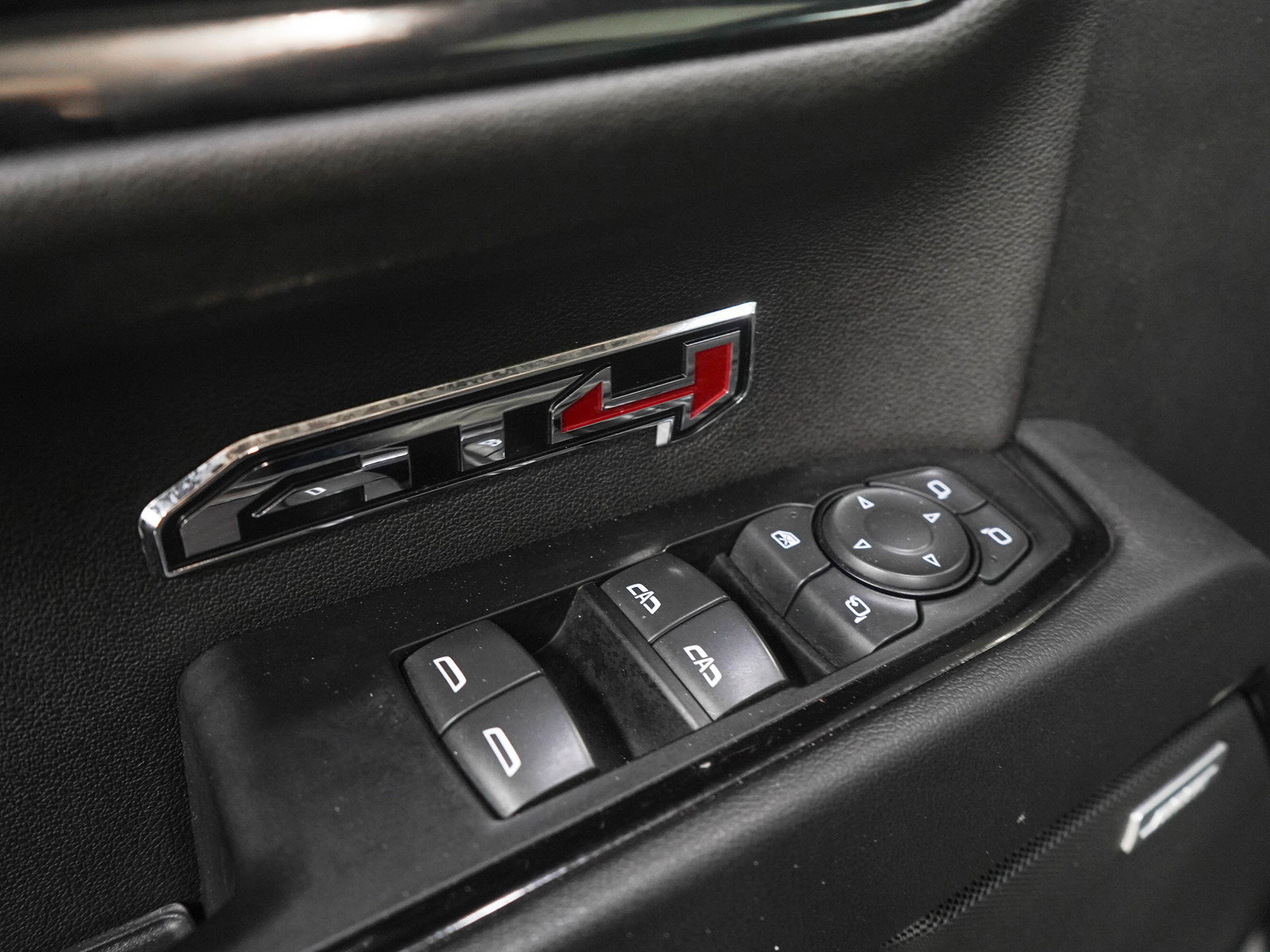 Used 2022 GMC Sierra 1500 AT4 w/ AT4 Premium Package AWD/4WD image 22