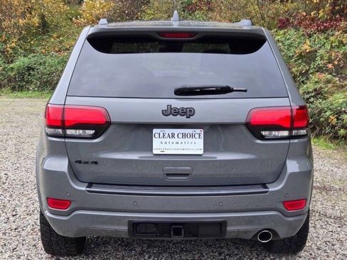 Used 2020 Jeep Grand Cherokee Altitude image 10