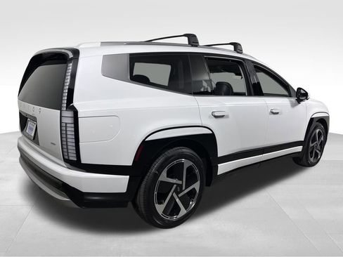 New 2026 Hyundai Ioniq 9 Limited image 5