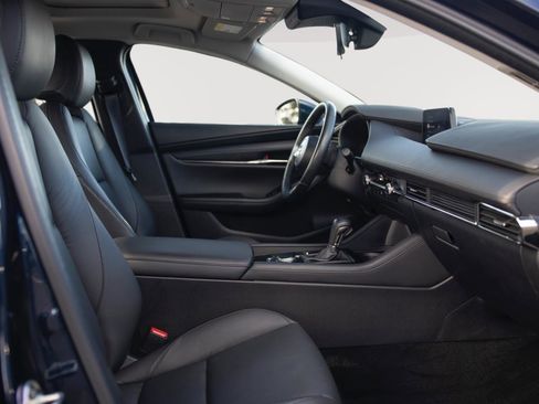 Used 2023 MAZDA MAZDA3 s image 16