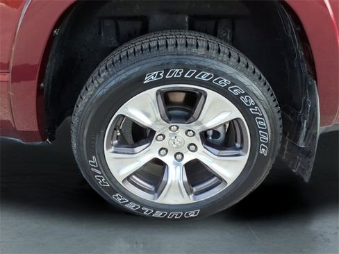Used 2019 RAM 1500 Laramie image 5