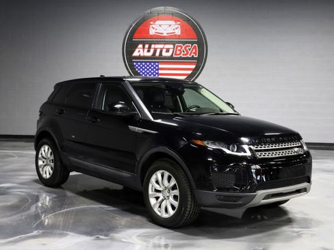 Used 2019 Land Rover Range Rover Evoque SE AWD/4WD image 1