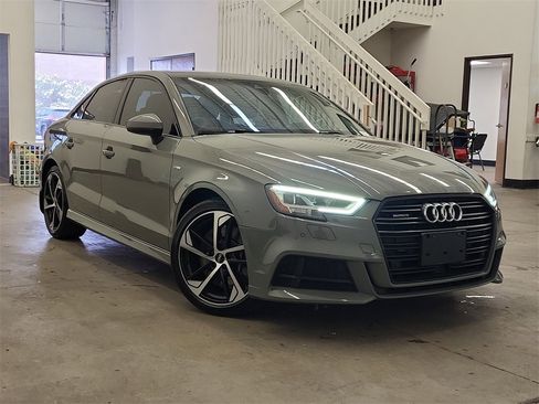 Used 2020 Audi A3 2.0T Premium Plus image 2