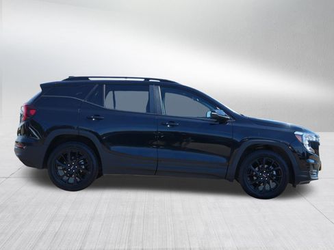 Used 2023 GMC Terrain SLE w/ Driver Convenience Package AWD/4WD image 8