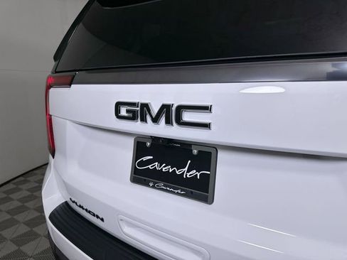 New 2026 GMC Yukon AT4 AWD/4WD image 32