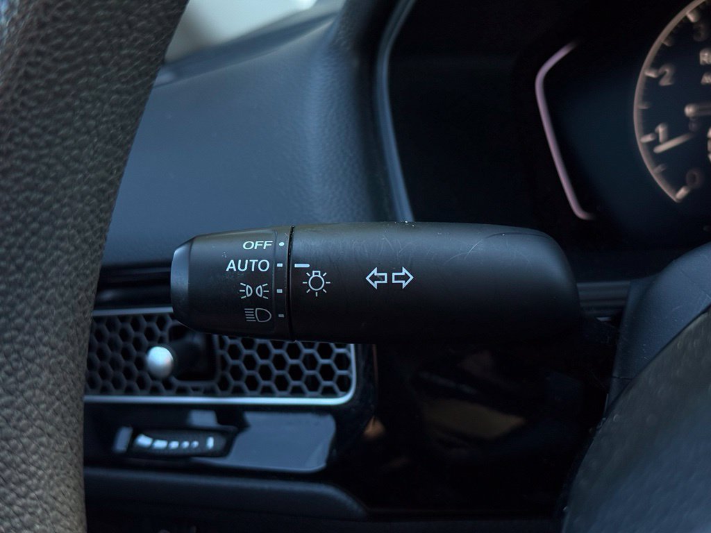 Used 2025 Honda Civic LX image 28