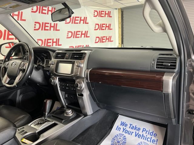 Used 2018 Toyota 4Runner Limited AWD/4WD image 13