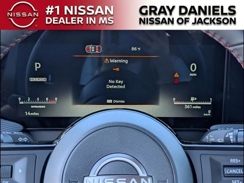 New 2026 Nissan Kicks SR w/ Cold Weather Package image 8