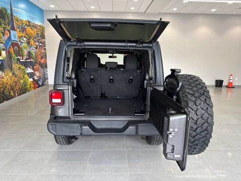 Used 2021 Jeep Wrangler Unlimited Sport AWD/4WD image 44