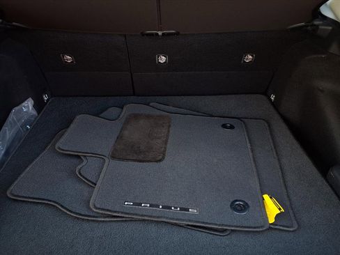 Certified 2023 Toyota Prius XLE image 21