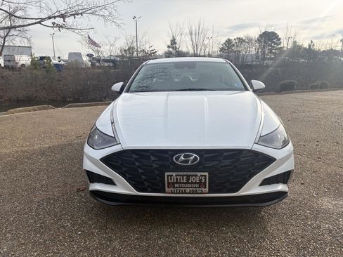 Used 2021 Hyundai Sonata SEL w/ Winter Weather Package image 13
